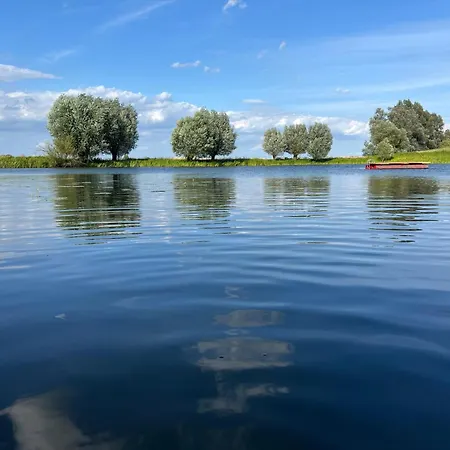 Elbwiesenhaus An Der Elbe Lenzerwische
