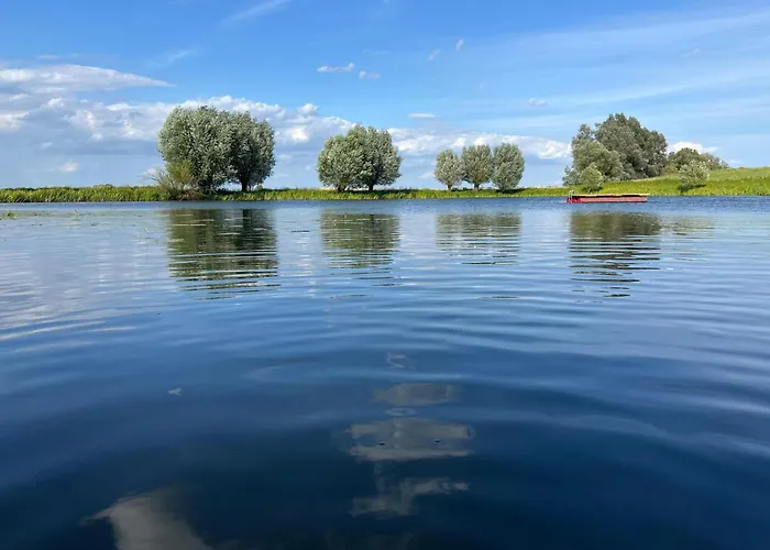 Elbwiesenhaus An Der Elbe Lenzerwische